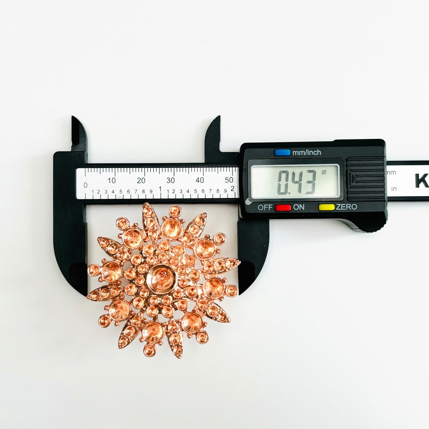 $2.4/1 pieza Base de cristal de girasol rosa, base de esfera de cristal.