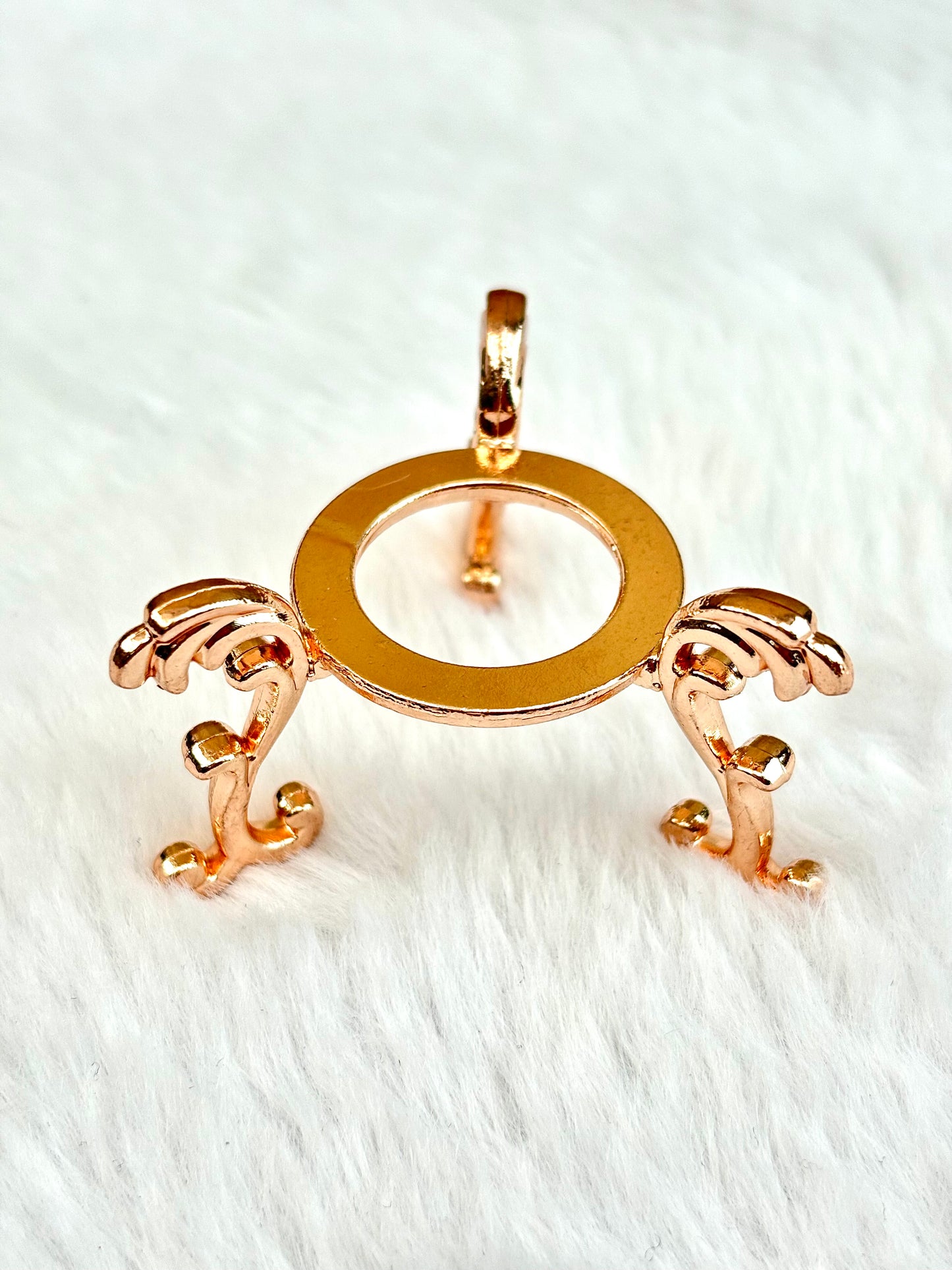 Base de cristal mediana de tres patas, base de cristal pequeña de tres patas, exposición de esferas de cristal.