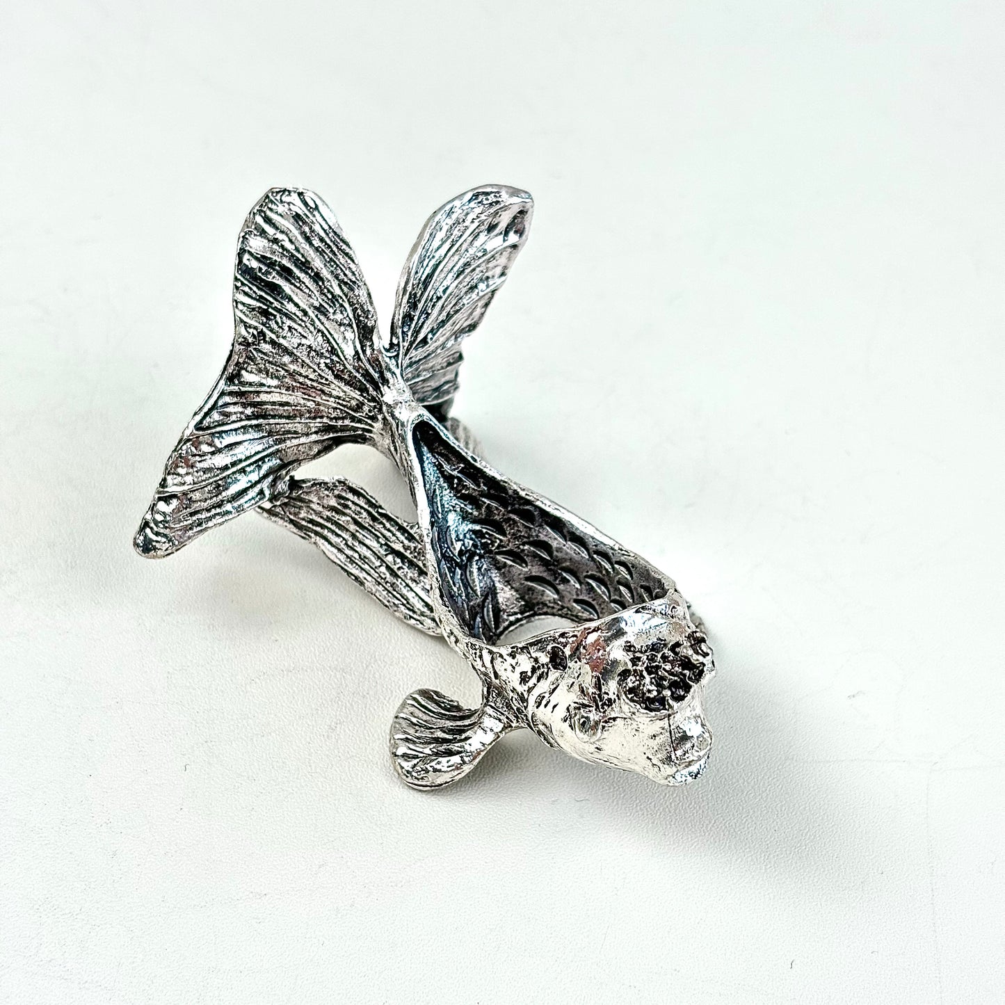 $4.1/1個 ゴールデン金魚クリスタルベース、ローズゴールド金魚クリスタルベース、シルバーゴールデンフィッシュクリスタルベース、クリスタル球ベース。