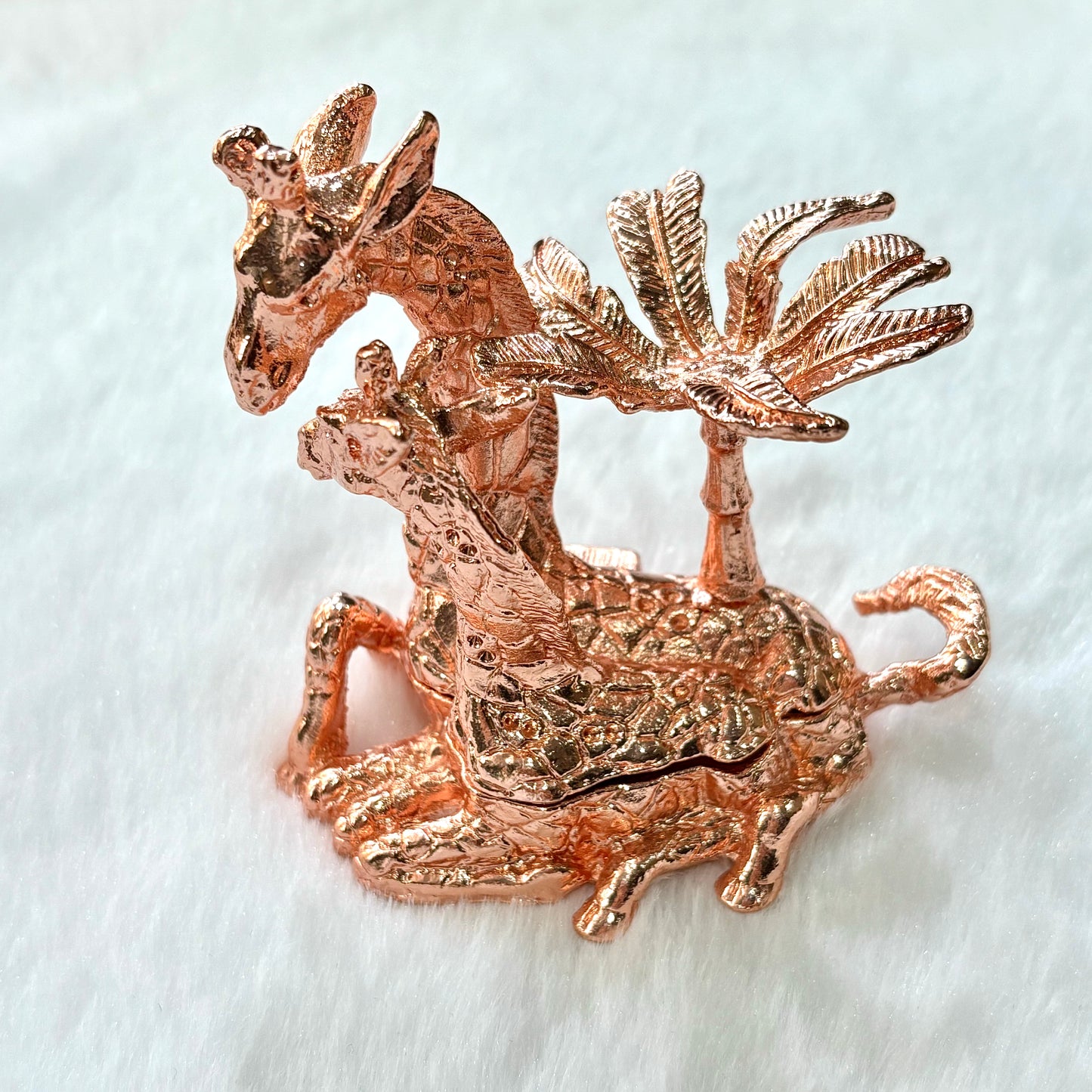 $10.9/1個 輝く銀色のキリンクリスタルベース、輝くローズゴールドのキリンクリスタルベース、クリスタル球ベース。