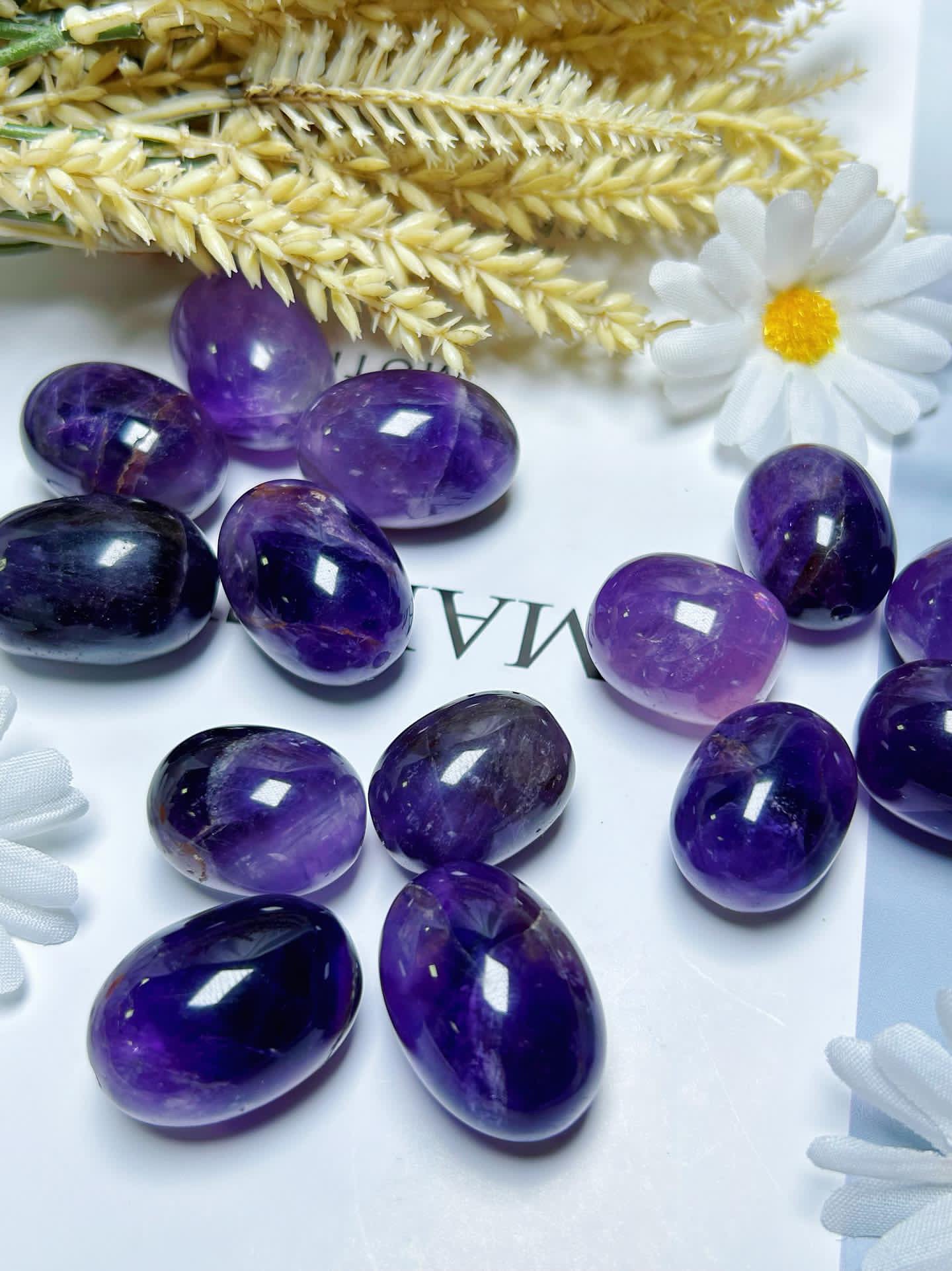 36mm Amethyst Crystal Egg ,Natural Carved and Polished Stone,Metaphysical Healing and Home Decor