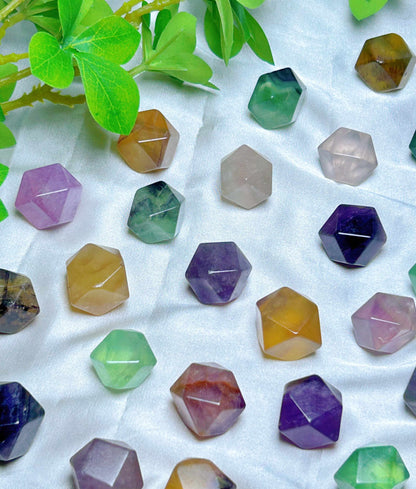 Gemstone Fluorite Hand Carved Polyhedral Dice DnD Dice Set - Gift For,fluorite cube&tumble