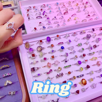 crystal rings open in live-trend