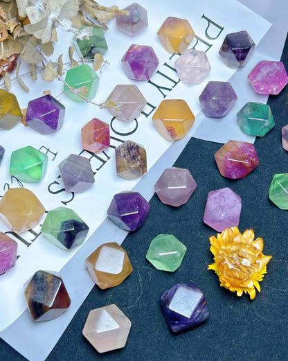 Gemstone Fluorite Hand Carved Polyhedral Dice DnD Dice Set - Gift For,fluorite cube&tumble