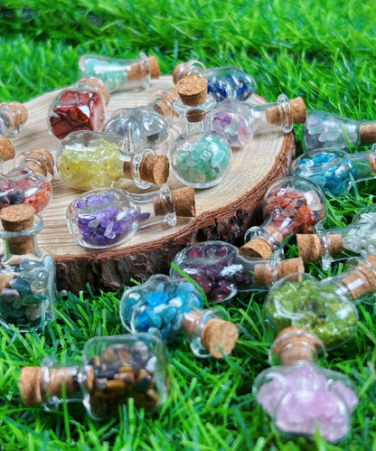 Crystal Chips Bottle Assorted Gemstone Chips Resin Crafting Candles Terrariums Essential Oil Rollers Decor Witches Orgonite Wish Bottle Gift