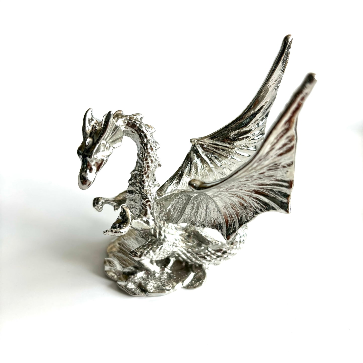 $13.3/1pcs Brilliant silvery fire dragon crystal base,Brilliant golden fire dragon crystal base, Golden fire dragon crystal base, Black fire dragon crystal base,Rose gold fire dragon crystal base,crystal sphere base.