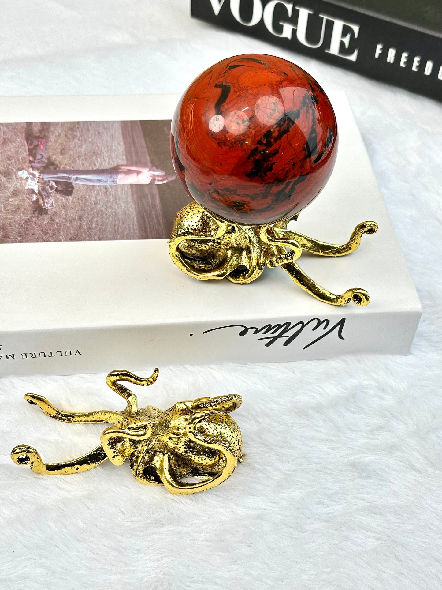 $4.5/1pcs golden octopus crystal base, silvery octopus crystal base,rose gold octopus crystal base,black octopus crystal base,crystal sphere bsae.