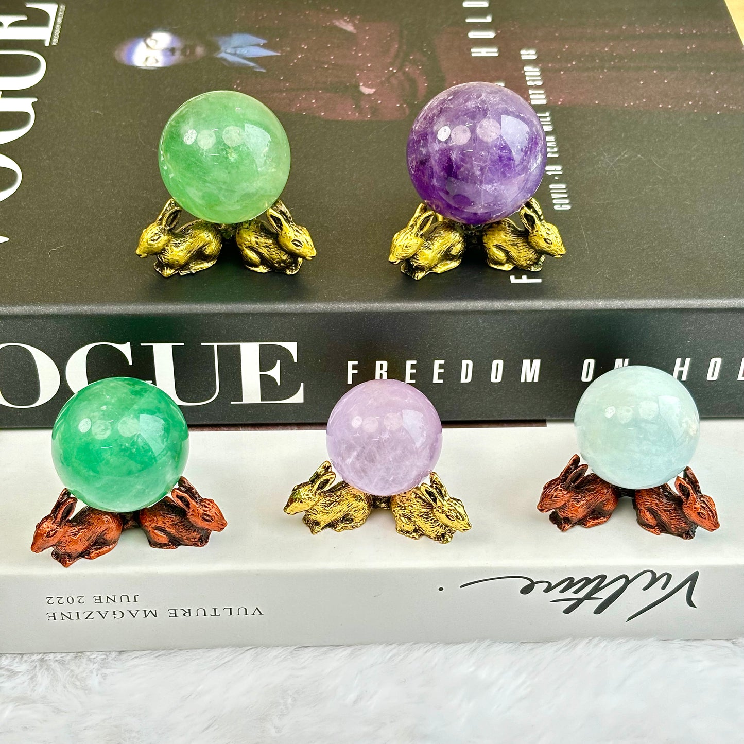 $2.5/1pcs Golden bunny crystal base,rose gold bunny crystal base,crystal sphere base.