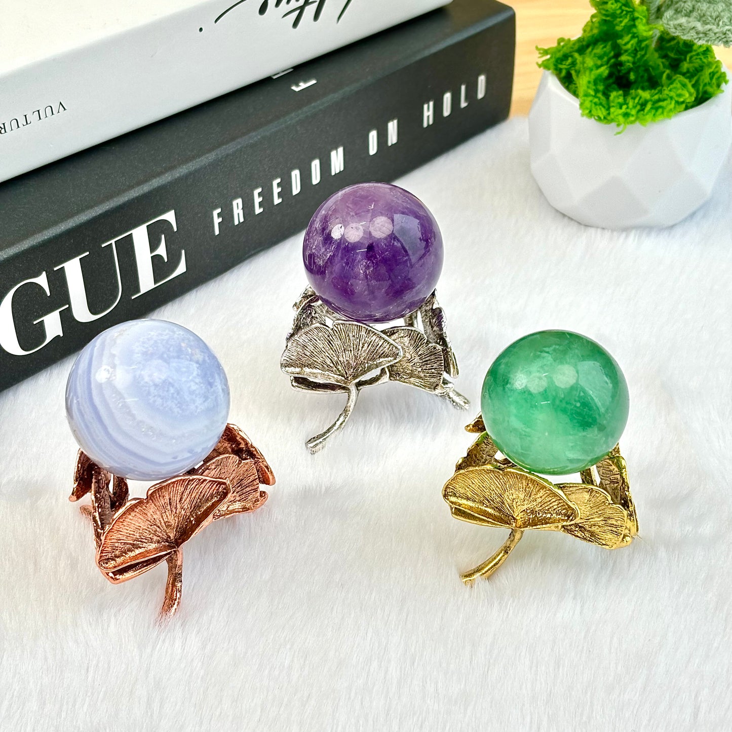 $3/1pcs Golden ginko crystal base,silvery ginko crystal base,rose gold ginko crystal base,crystal sphere base.