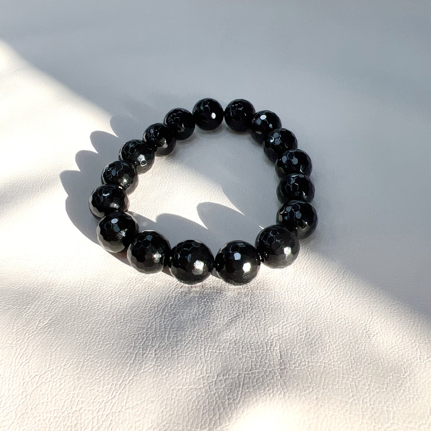 Obsidian bracelet .