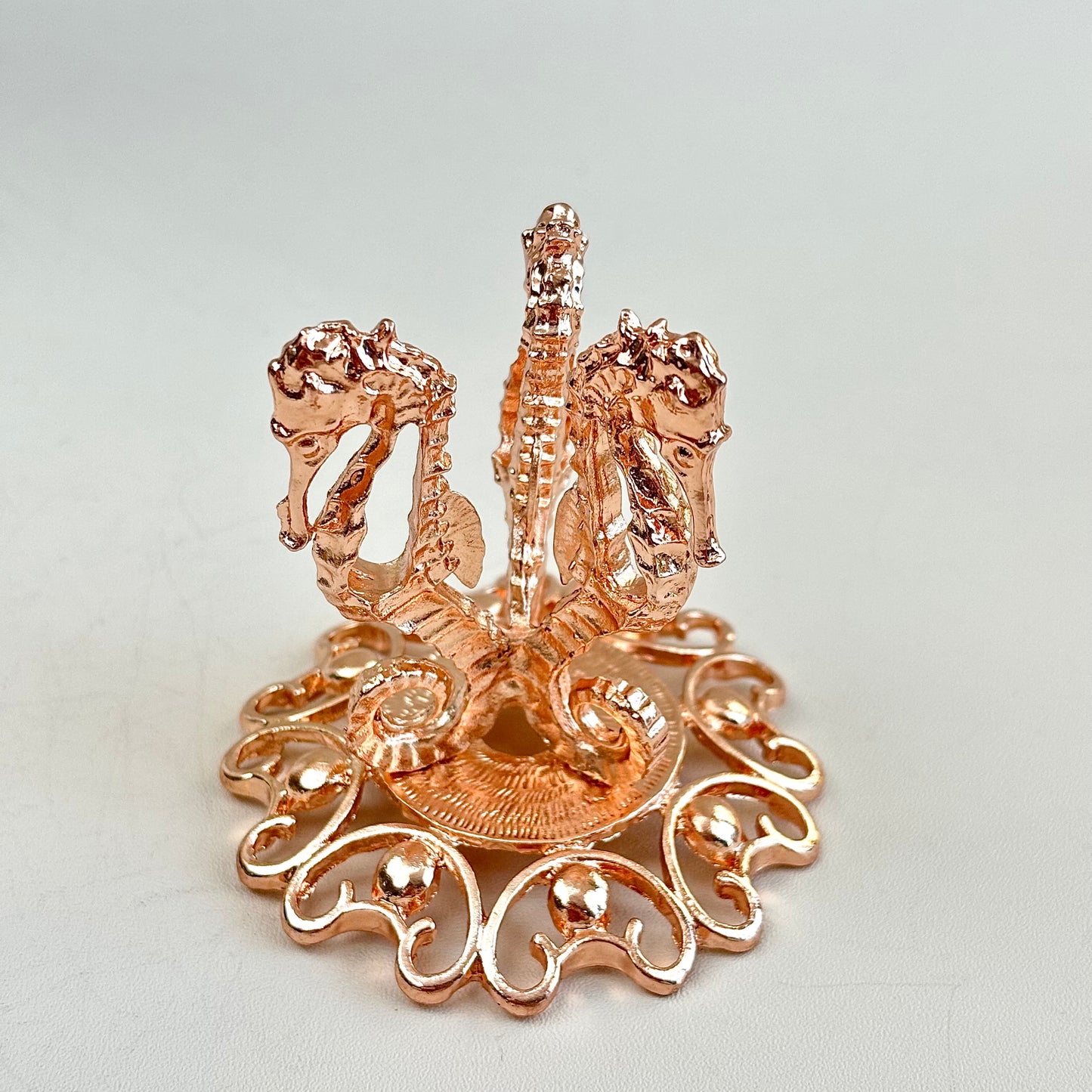 $6/1pcs Brilliant golden three seahorse crystal base,Brilliant rose gold three seahorse crystal base,Brilliant silvery three seahorse crystal base,Golden three seahorse crystal base,crystal sphere base.