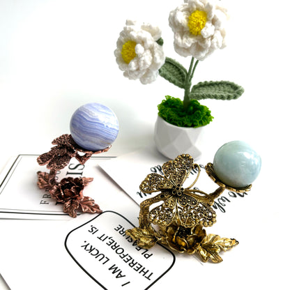 $7.1/1pcs Butterfly branch crystal sphere base.