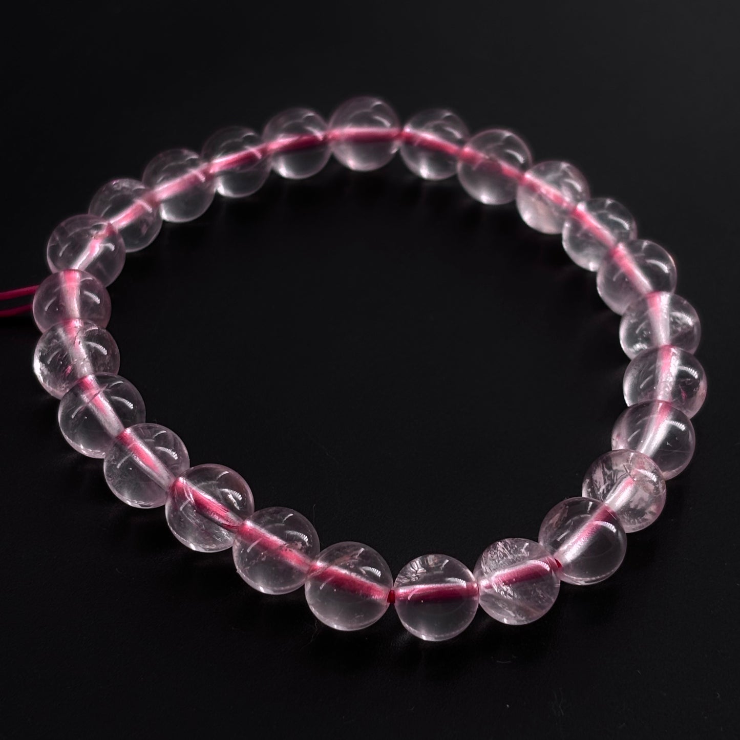 Wholesale various types of crystal materials bracelet, suitable for customers purchasing in large quantities, priced at only 80%.