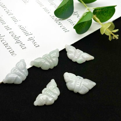 $3/pcs Small carved pendant made of jade material