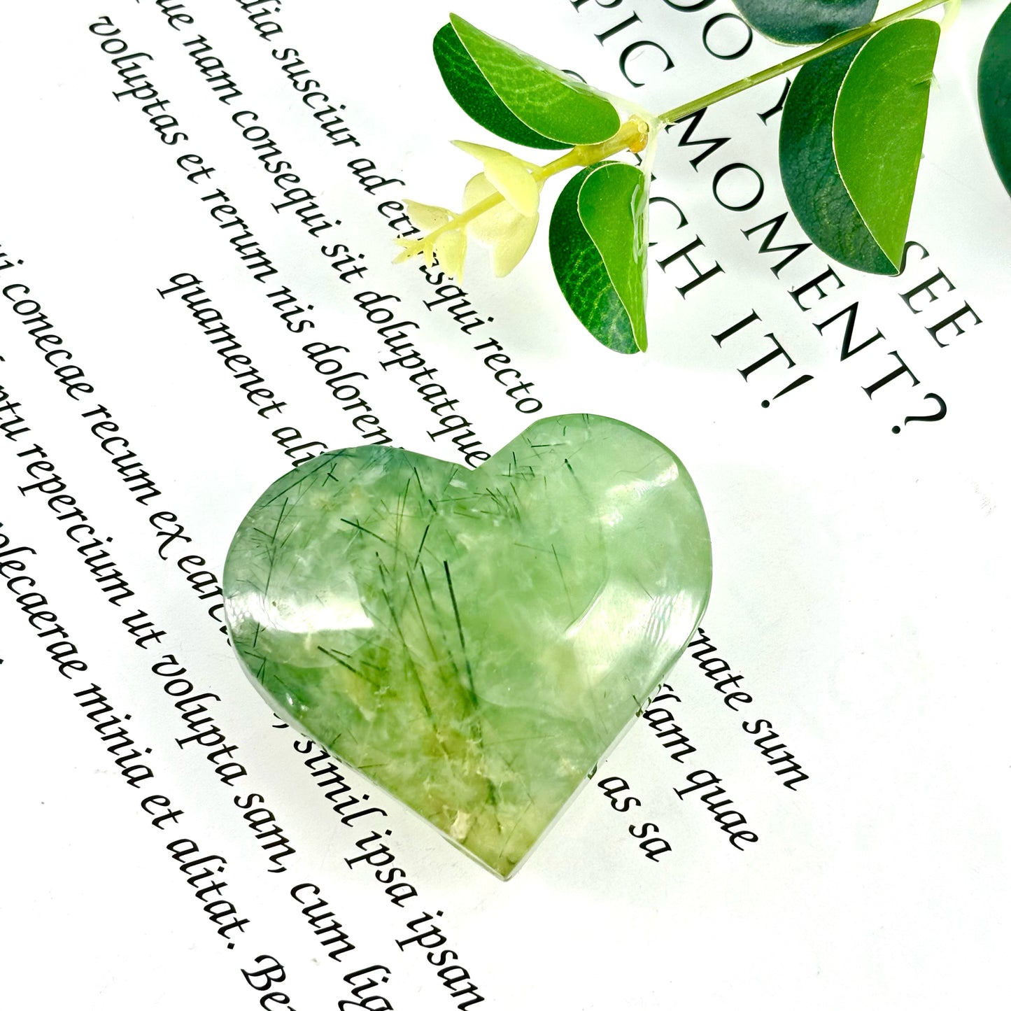 Special wholesale offer: Various crystal hearts, priced at80% of the retail price.