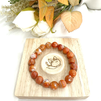 Flower agate bracelet.