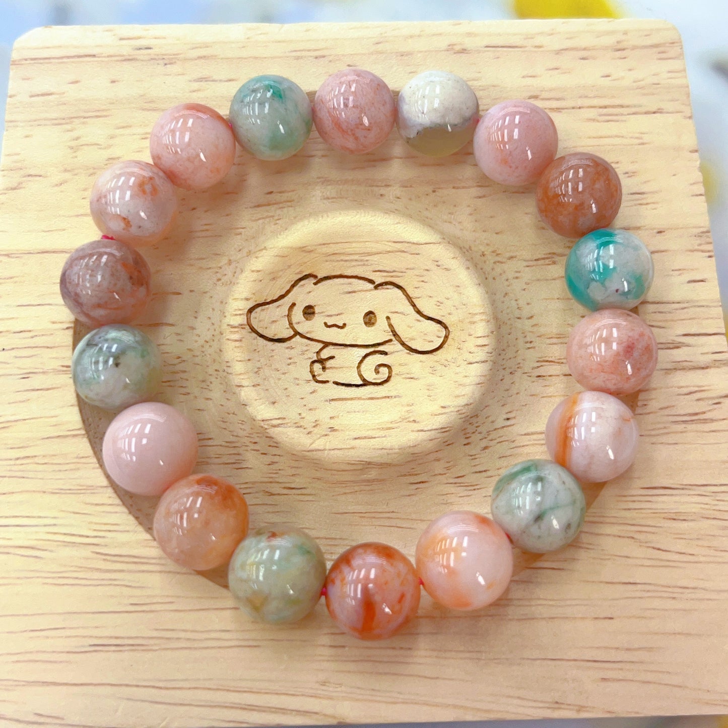 Flower agate bracelet.