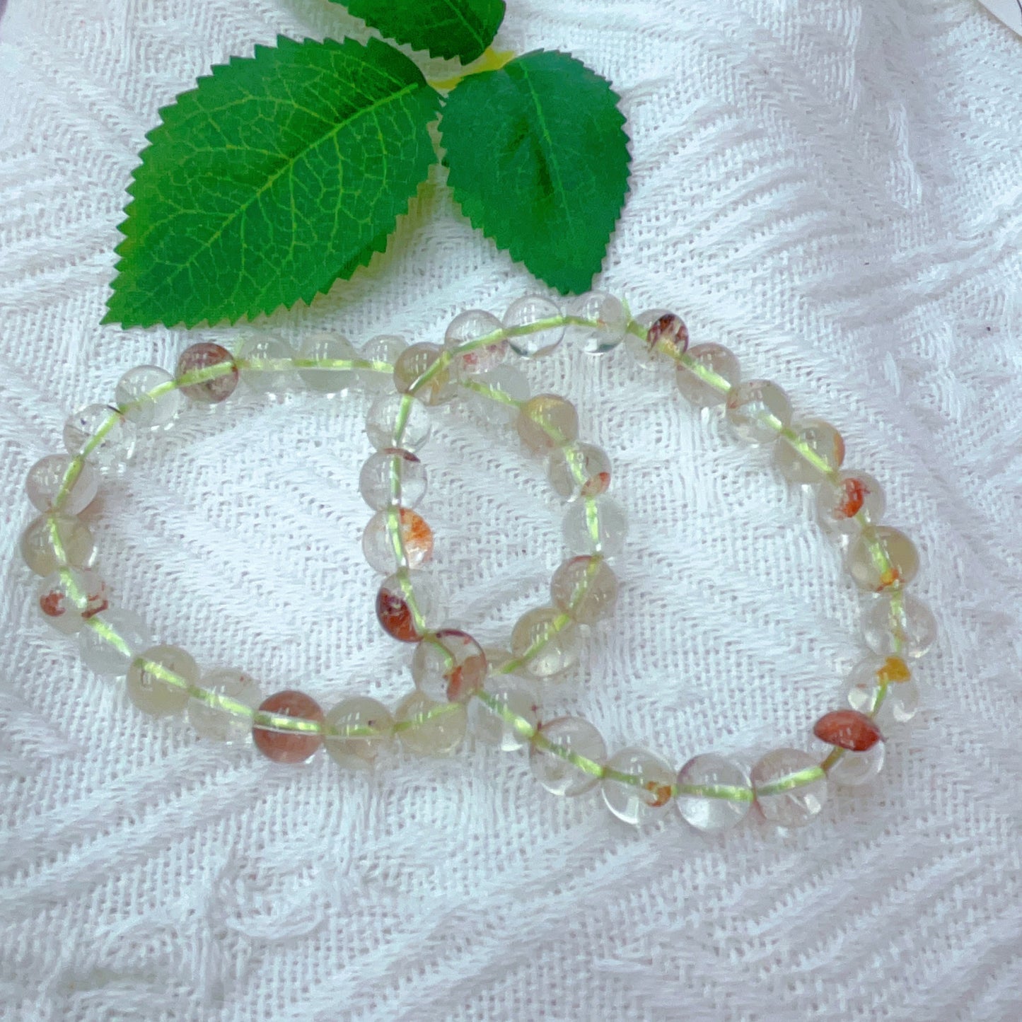 Garden quartz bracelet.It can enhance self-confidence, wisdom, health and wealth.