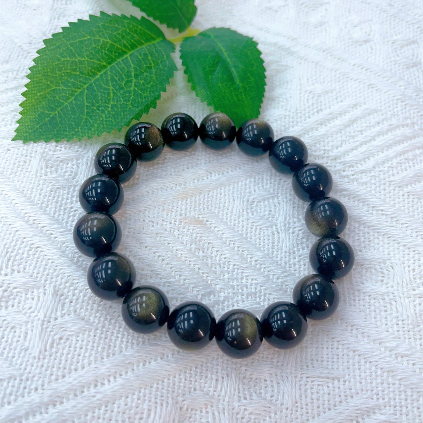 Obsidian bracelet .