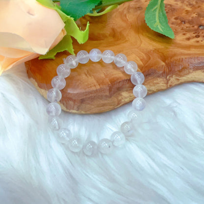 Moonstone bracelet ,A symbol of friendship and love, a gift for loved ones.