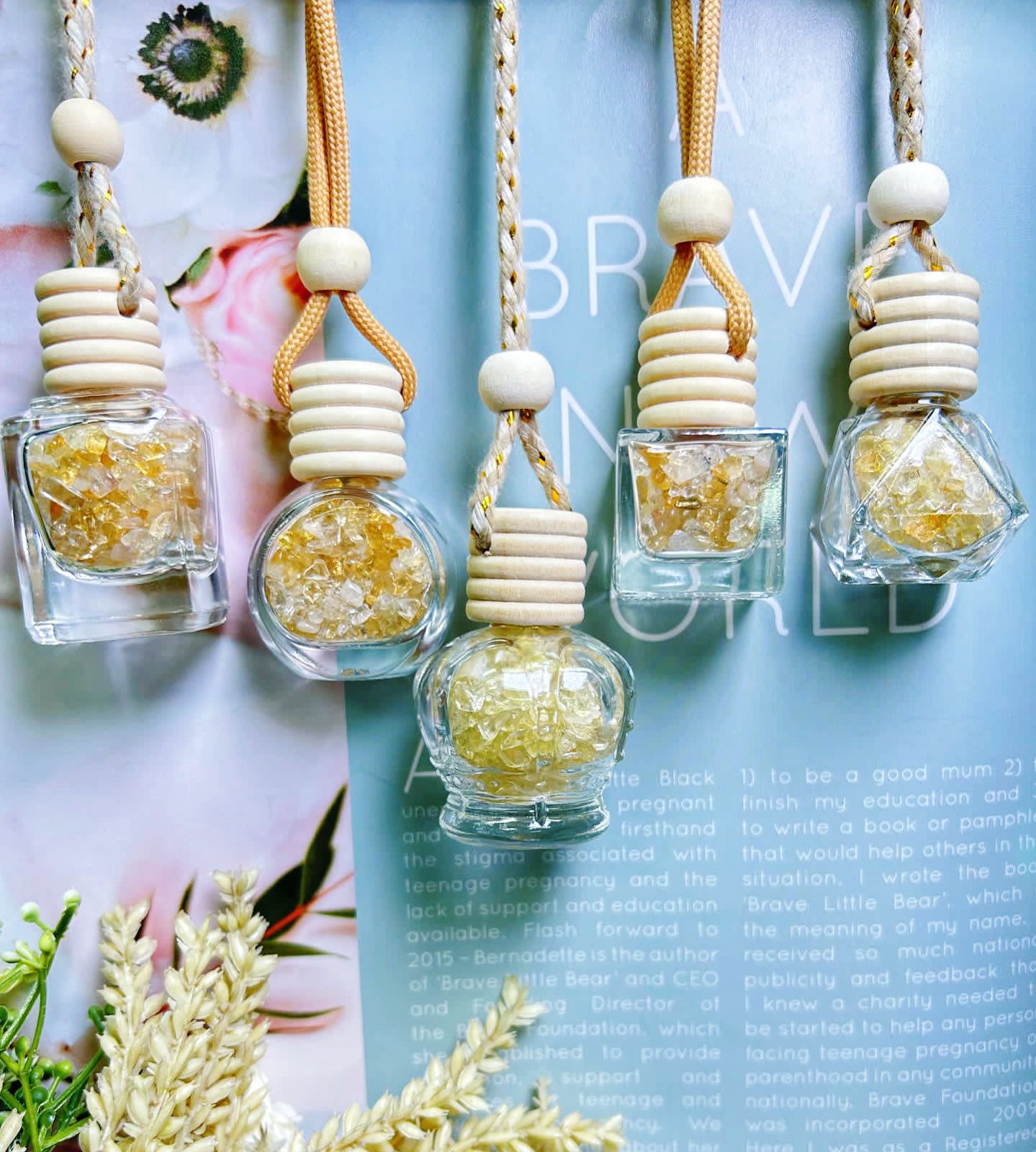 $3/pcs Glass wishing bottle leather cord pendant necklaces, with natural gemstone chip beads,christmas gifts