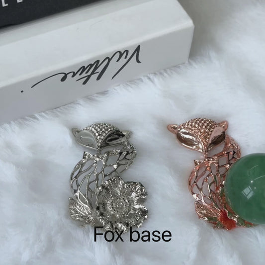 $2.2/1pcs Brilliant silvery nine tail frogs crystal base,Brilliant rose gold nine tail frogs crystal base, crystal sphere base.