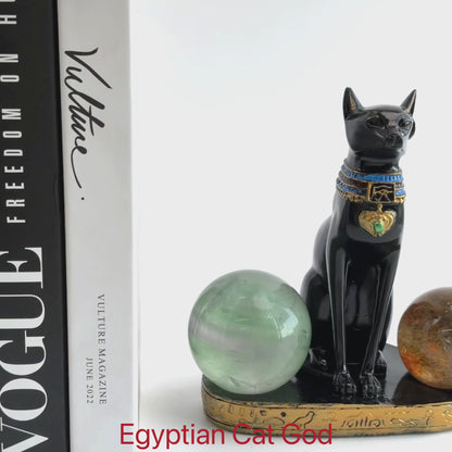 $24.5/1 pce Black  egyptian cat sphere crystal base.